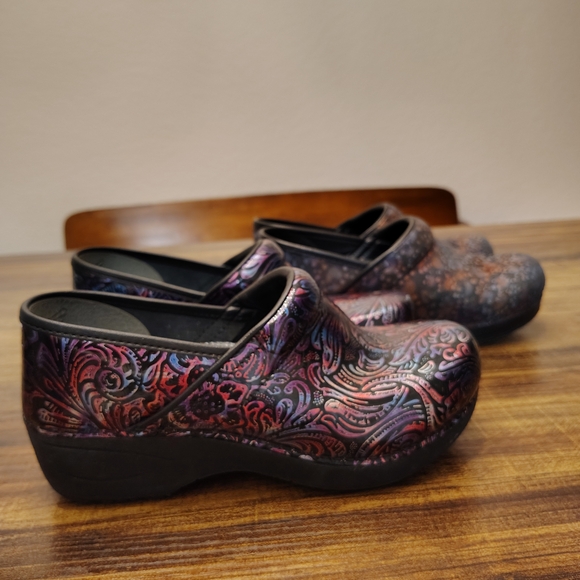 Dansko Multicolor Clogs - Picture 4 of 7